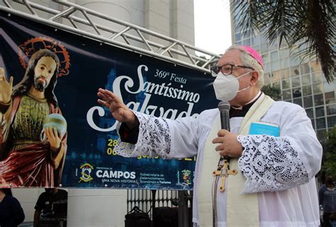 Carreata e bênção encerram festejos do Santíssimo Salvador Diocese de