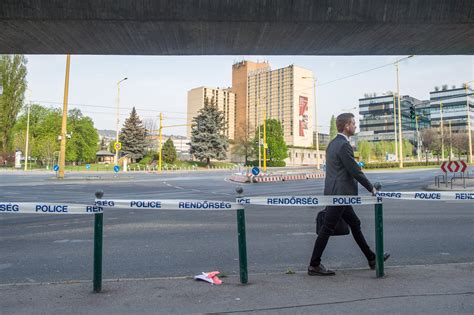 Police begin evacuating residents in Buda area due to WW2 bomb disposal