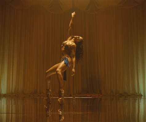 Fka Twigs Makes Her Grand Return With Cellophane