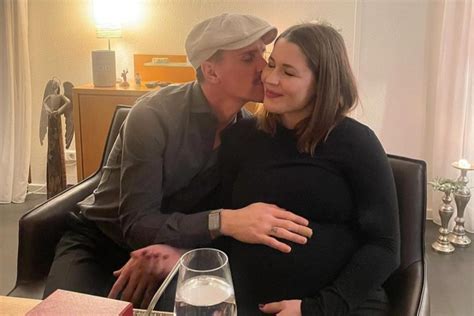 Simon Zoller Erstes Babybauch Foto Wontorra Ex Teilt Familiengl Ck