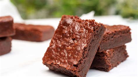 Delícia de chocolate aprenda a fazer a receita de brownie de Nescau em