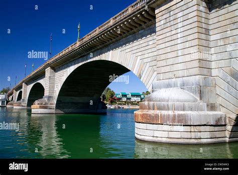 The London Bridge at Lake Havasu City, Arizona, USA Stock Photo - Alamy