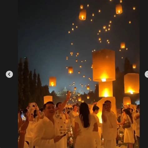 Perayaan Waisak Di Candi Borobudur Ditutup Dengan Festival Lampion