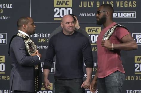 Jon Jones Vs Daniel Cormier Staredown Pic Video From Ufc 200 Press