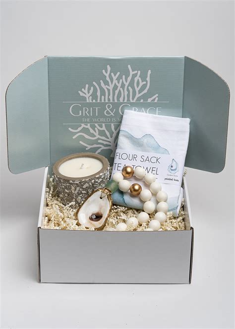 Welome-to-Charleston-Gift-Basket — Grit and Grace Studio