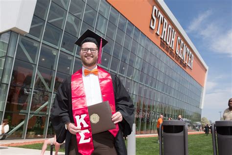 Bgsu Honors Achievement At Commencement