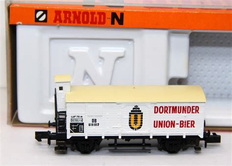 ARNOLD 4271 Gedeckter Güterwagen Dortmunder Union Bier mit