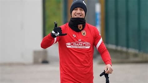 Gianluca Lapadula Volvi A Entrenar Con El Primer Equipo Del Benevento