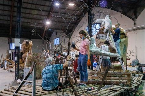 Llega La Fiesta Nacional De Carrozas Estudiantiles