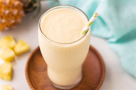 Pineapple Cheesecake Protein Shake + More Healthy 5-Minute Breakfasts | Hungry Girl