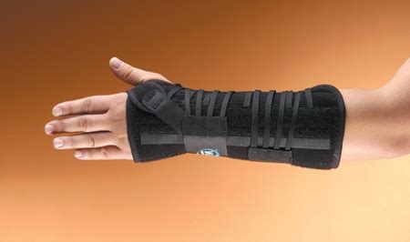 Hely Weber Titan Wrist Universal Lacing Orthosis Hw