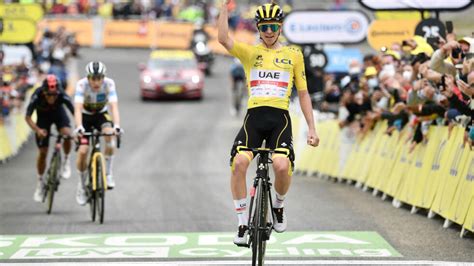 Tour De France Avec Le Maillot Jaune Tadej Pogacar S Impose Encore