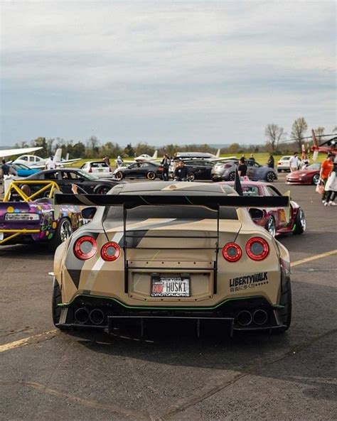 Pin by J Mc on Nissan GTR | Nissan gtr wallpapers, Range rover car, Tokyo drift cars