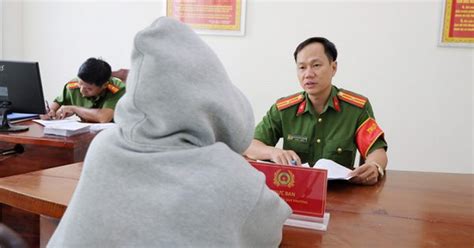 T I Di N Th O N Gi Hot Girl K T B N D N D Chat Sex C Ng O T Ti N