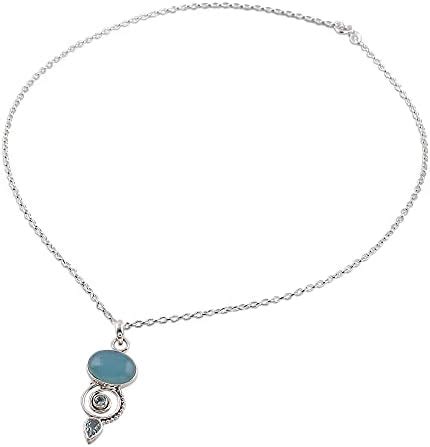 Novica Collier Avec Pendentif En Calc Doine Et Topaze Bleue En Argent