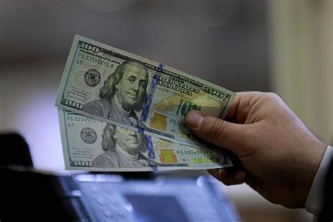 Dólar Hoy El Contado Con Liquidación Subió 7 Y Volvió A Superar Los 400