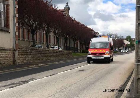 Yssingeaux Une Voiture Au Foss Pr S Du Pont De L Enceinte La