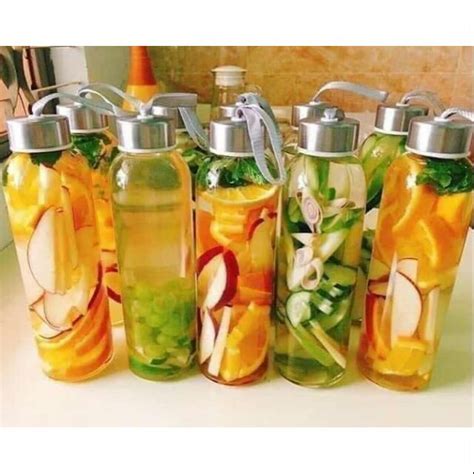 Top mẫu bình thủy tinh đựng nước detox siêu hot hiện nay
