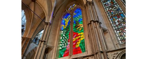 Westminster Abbey Reveals The Queen S Window By David Hockney Ukinbound