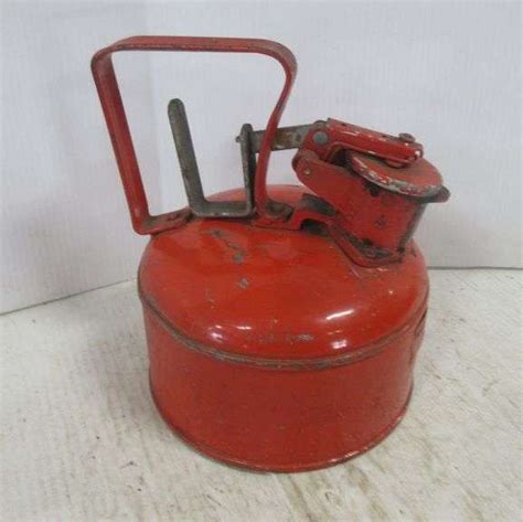 1 Gallon Safety Gas Can Justrite Mfg Co Good Albrecht Auction Service