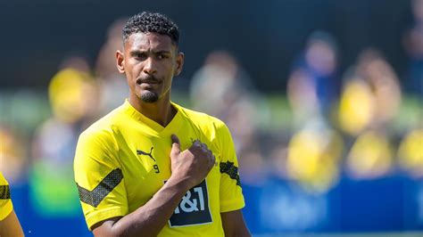 BVB Sébastien Haller richtet bei Saisoneröffnung eine emotionale Video