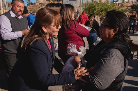 ENTREGA PRIMERA DAMA APOYOS ALIMENTARIOS Gobierno Municipal De Nogales