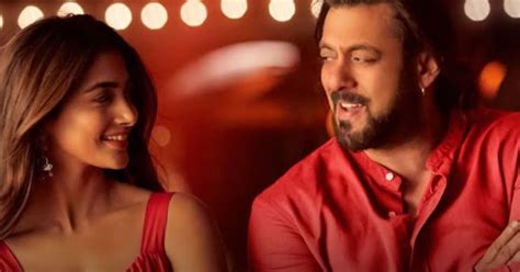 Jee Rahe The Hum Salman Khan Sings His Heart Out To Pooja Hegde