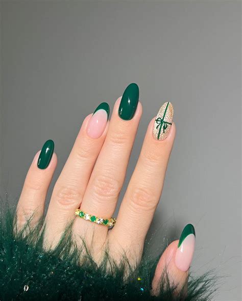 30 Captivating Christmas Nail Designs For Your Most Stylish Manicure Yet