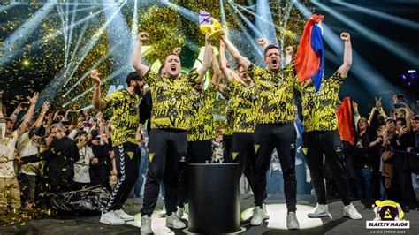 Kalahkan Gamerlegion Team Vitality Juara Blast Paris Major