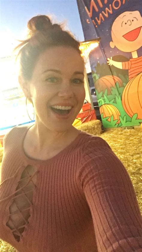 Maitland Ward Pokies 6 New Photos TheFappening