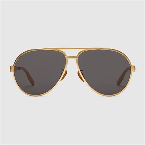 Aviator frame sunglasses in gold-toned metal | GUCCI® US