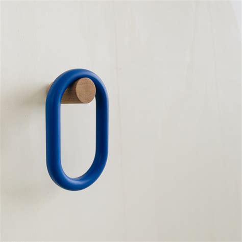 Hartô Fernand Coat hook Connox