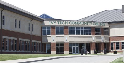 Ivy Tech Partners With Amazon Indiana Workforce To Offer Computing