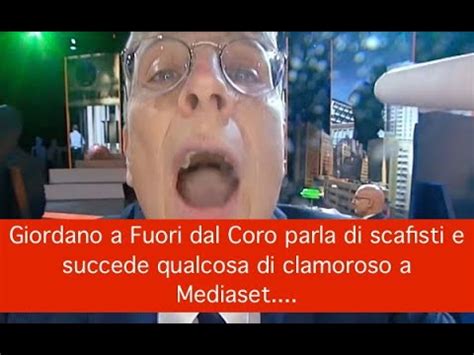 Giordano A Fuori Dal Coro Parla Di Scafisti E Succede Qualcosa Di