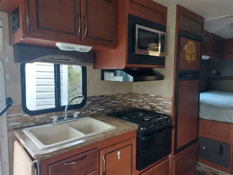 24 Ft Class C Motorhome Rvs And Motorhomes St Johns Kijiji