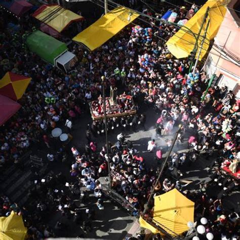 En Im Genes Multitudinario Cortejo Procesional De Nuestra Se Ora De