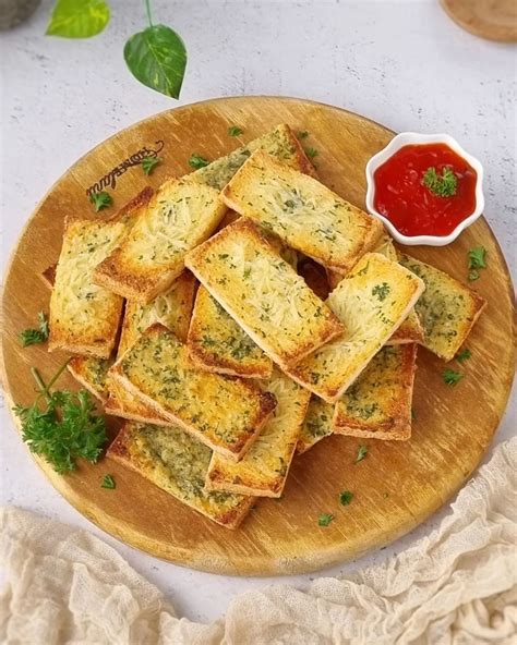 Resep Garlic Bread Dari Qiutin Kitchen