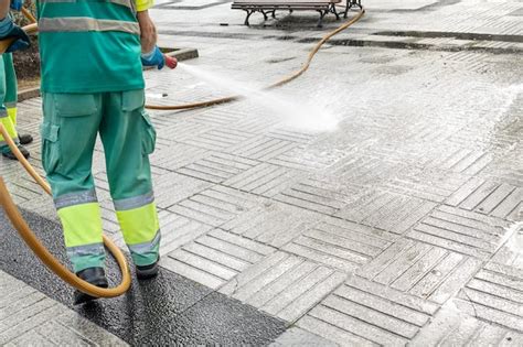 Expert Driveway Cleaning Services - Ecosteam Melbourne