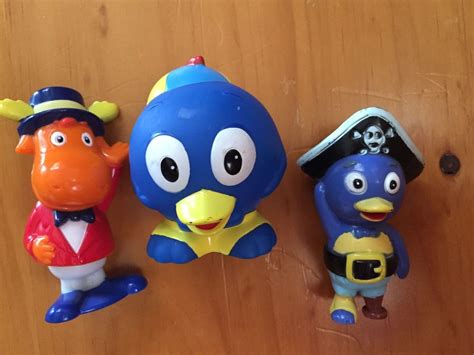 Backyardigans Bobblin Big Top Circus Tyrone Pablo Pirate Ship Pablo