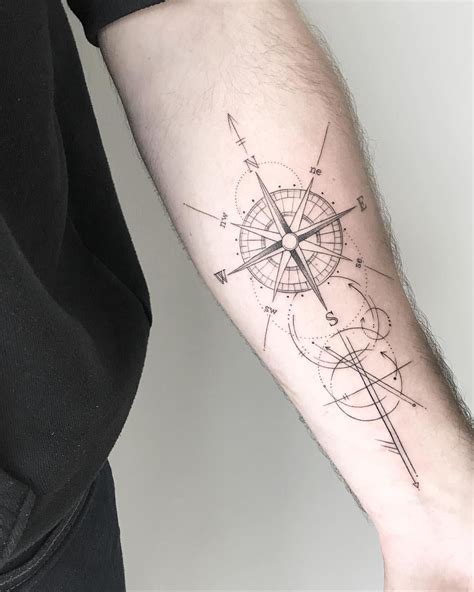 Chronic Ink Tattoo Joanna Roman Fine Line Tattoo Compass Geometric