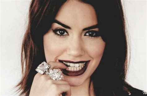 Lali Espósito y una bikini súper sexy