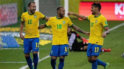 Neymar brilha e Brasil vence o Peru para seguir 100 nas Eliminatórias