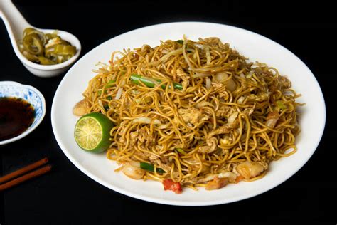 Hong Kong Style Fried Noodles 香港炒面