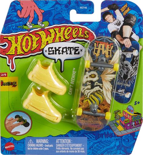 Hot Wheels Skate Tony Hawk Fingerboard And Skate Shoes Toy For Kids