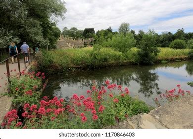 Bibury Village Gloucestershire Cotswolds England Uk Stock Photo ...