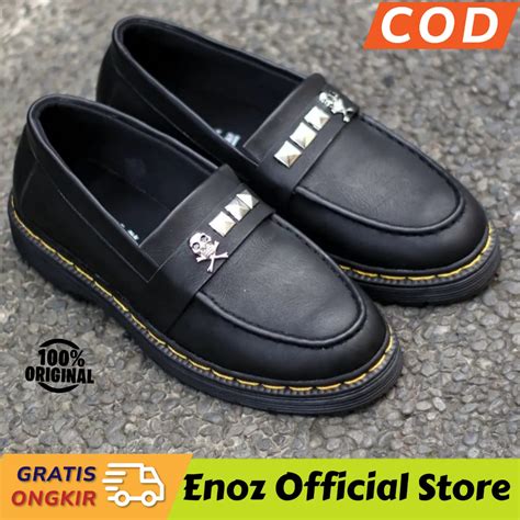 Jual Sepatu Loafers Dougmart Skull Studs Pyramide Hitam Pria Original