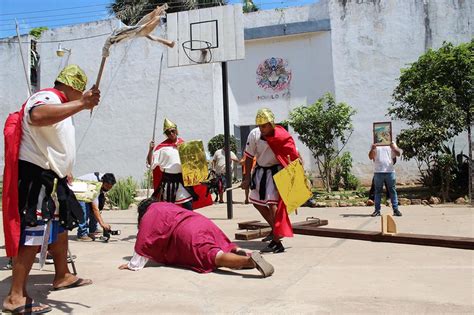 Representan la Pasión de Cristo en el Cereso de Mérida