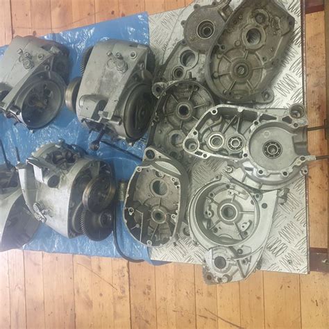 Grosses Lot Sachs Automaten Motoren Ersatzteilspender Fotos Kaufen