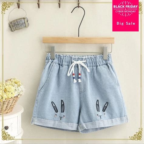 Japan Style Wild Cute Embroidery Vintage Denim Shorts Female 2018