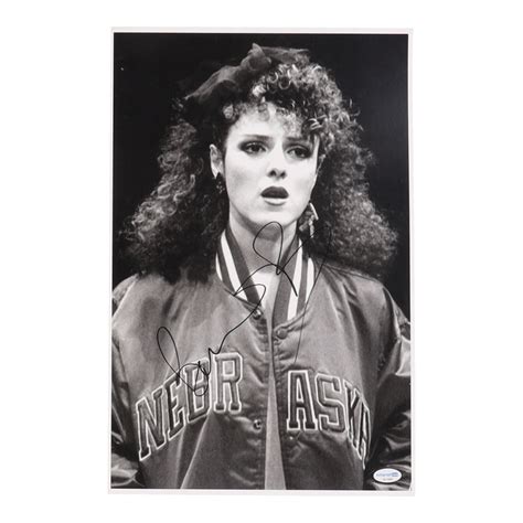 Bernadette Peters Signed X Photo Acoa Pristine Auction